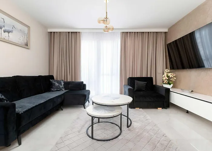 Elegancki Z Miejscem Parkingowym I Balkonem W łebie By Renters * Łeba