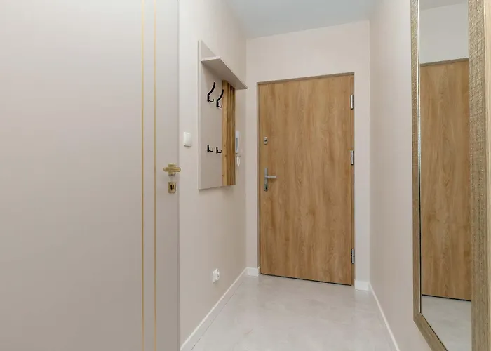 Apartament Elegancki Z Miejscem Parkingowym I Balkonem W łebie By Renters Łeba